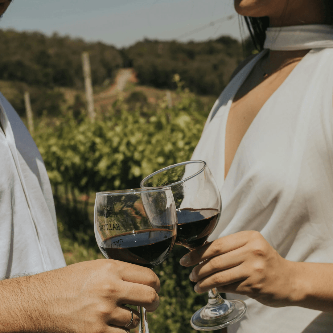 Un brindis por nosotros